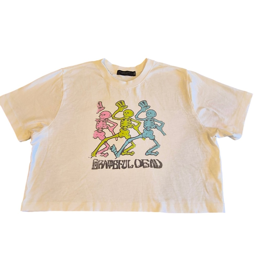 Junk Food Grateful Dead Cropped Graphic T-Shirt White Dancing Skeletons Large